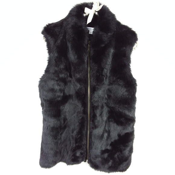 Foxcroft Jackets & Blazers - Foxcroft NYC Vest Faux Fur Material Back -1